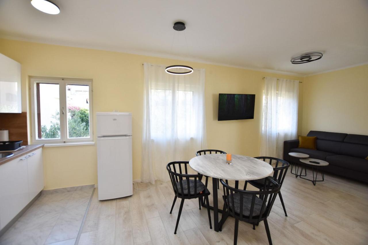 Apartment Ruzica Primošten المظهر الخارجي الصورة